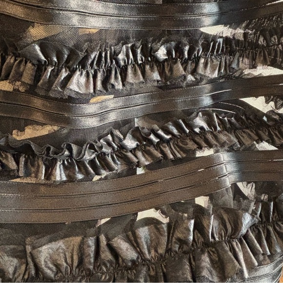 BCBG MAX AZRIA Sz S (estimated) Strapless Ruffles All Over Sheer Maxi Dress - Picture 5 of 9